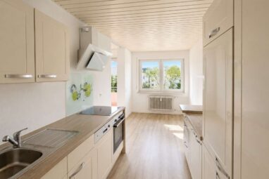 Zum Verkauf: Bezugsfreie 4 Zimmer-Wohnung mit Balkon und Tiefgaragenstellplatz in Denzlingen